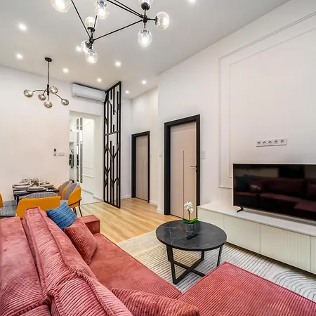 D38 Modern Appartamento *