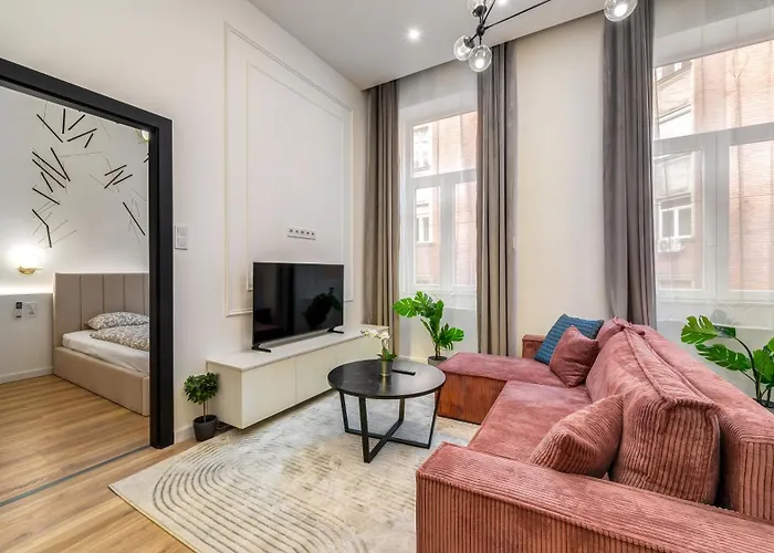 D38 Modern Apartment