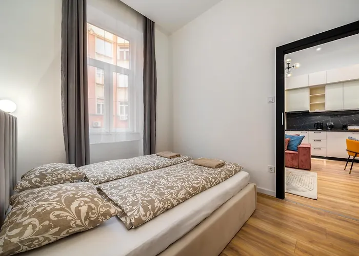 D38 Modern Apartment